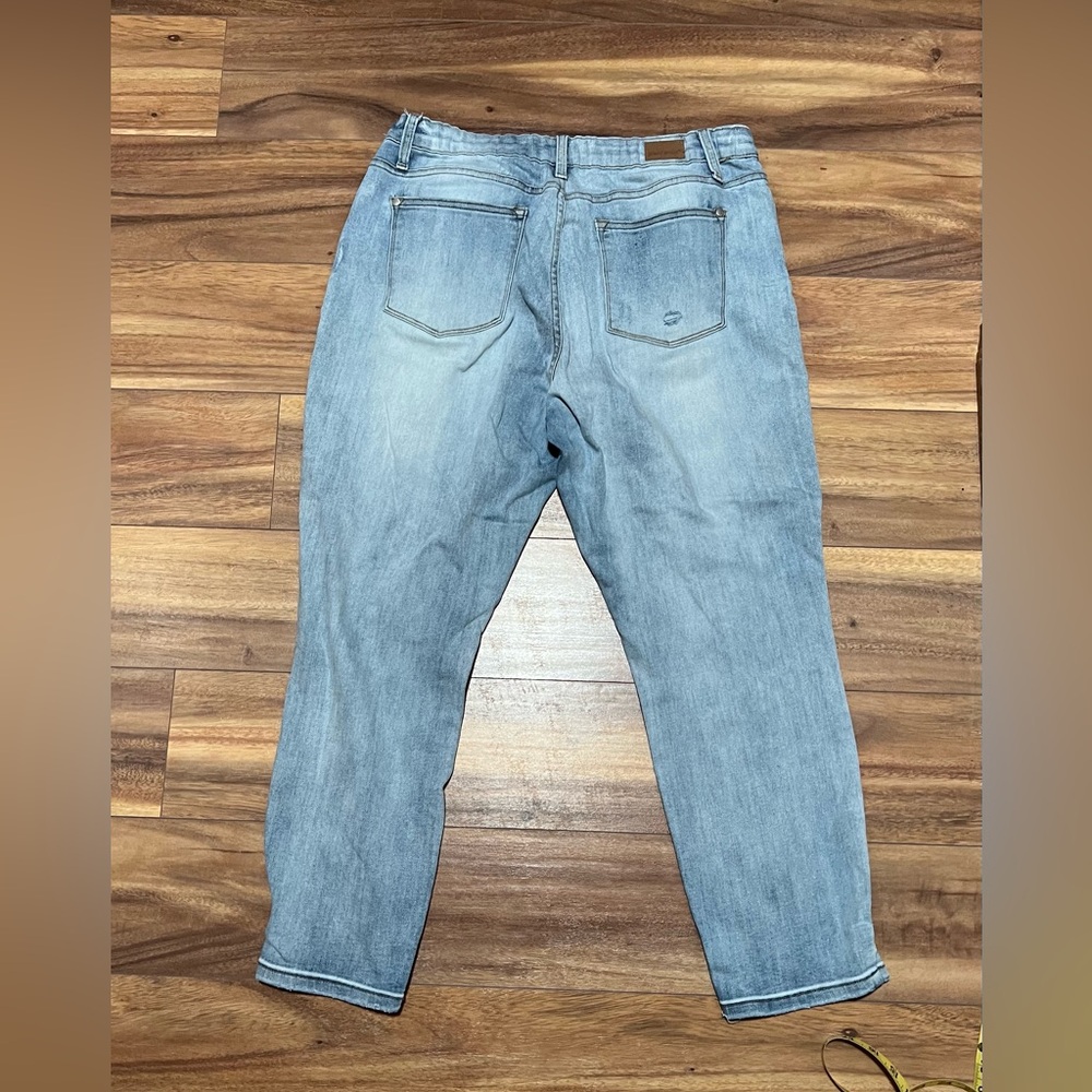 Judy Blue Denim Stretchy Jeans. Size 32.